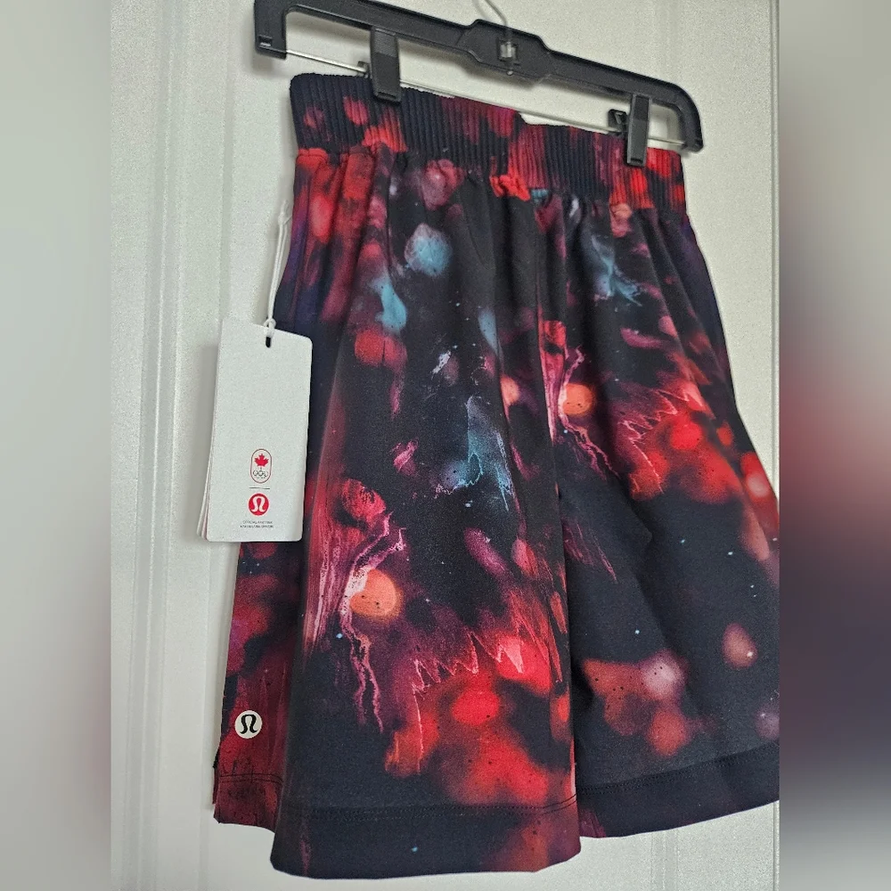 NWT RARE Lululemon Team Canada Swift High-Rise Short 6.5